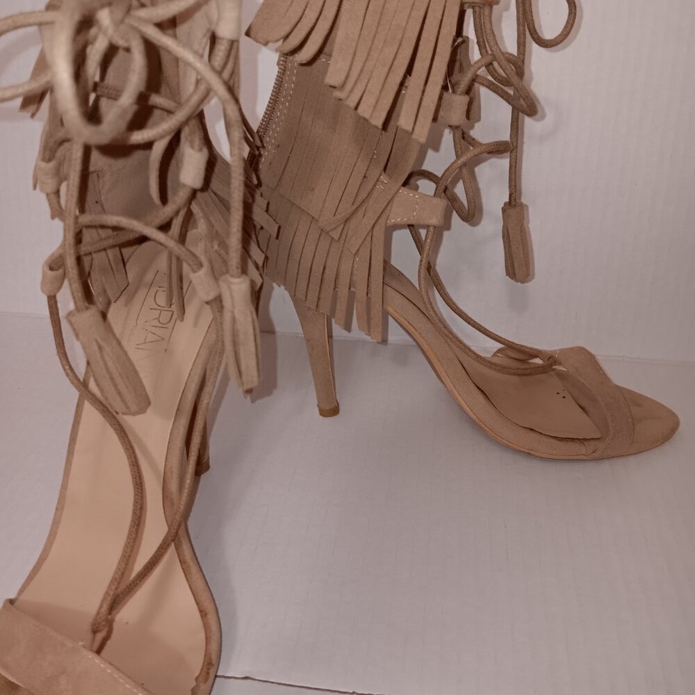 ADRIANA NEW YORK HILDA FRINGES/TASSELS HEELS - Picture 4 of 15